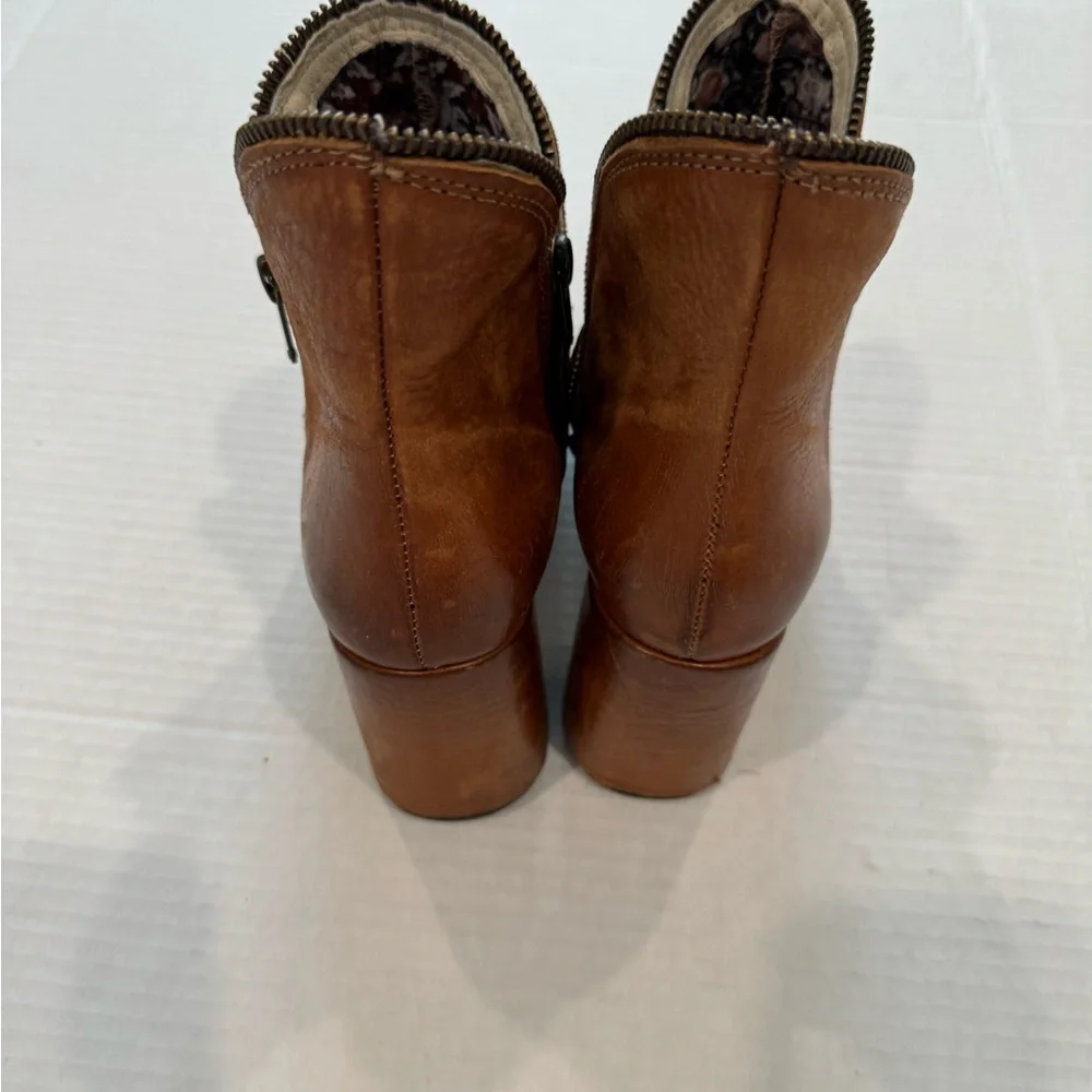 Freebird by Steven Brown Heeled Boots - Picture 3 of 8